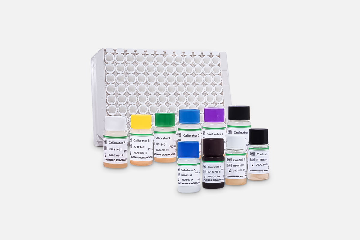 Ensayo inmunoenzimático por Quimioluminiscencia para la cuantificación de Tiroxina Total (T4) en suero | 9001202 T4